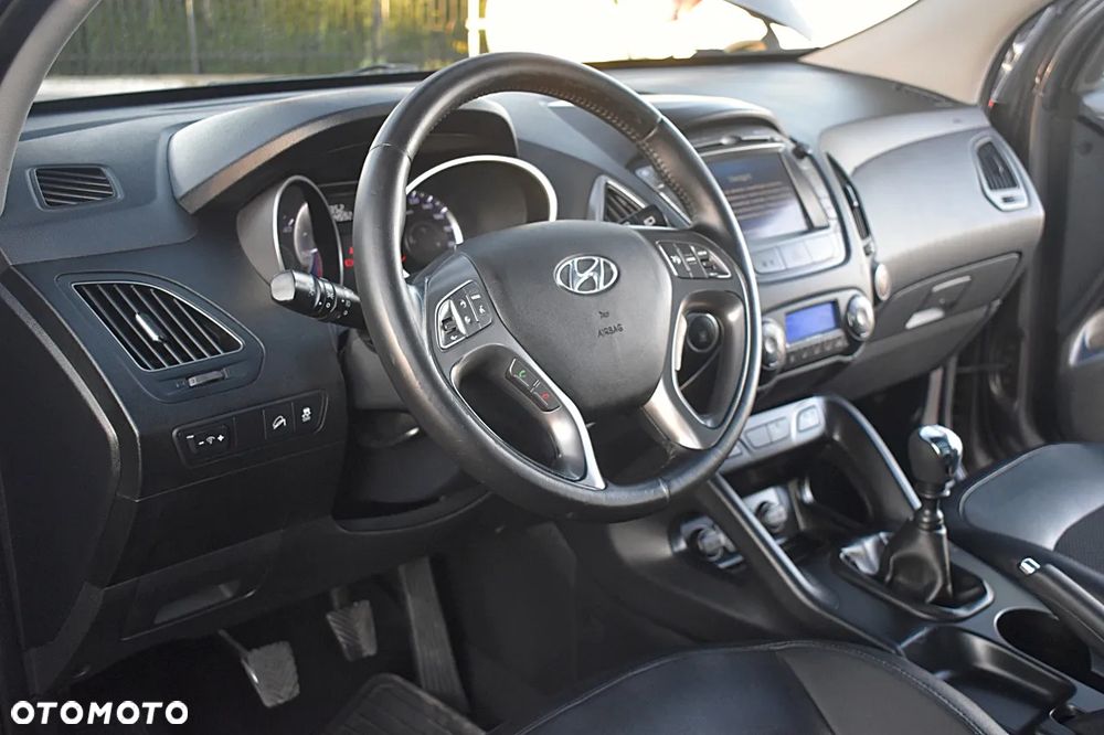 Hyundai ix35 1.7 CRDi Premium 2WD - 17