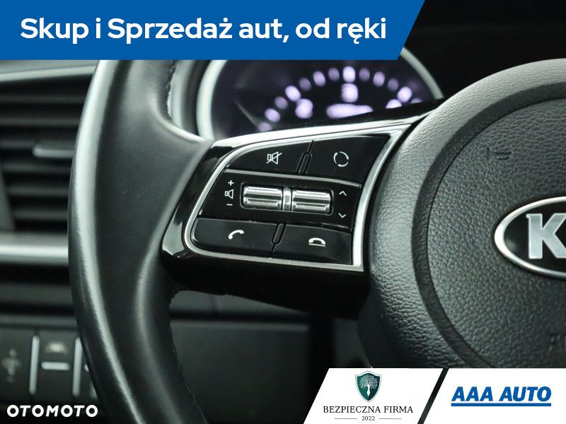 Kia Ceed - 14
