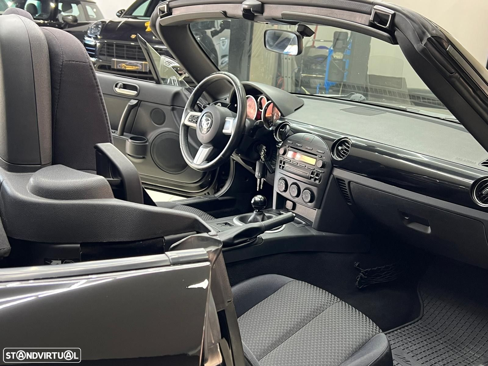 Mazda MX-5 1.8 MZR Emotion - 22