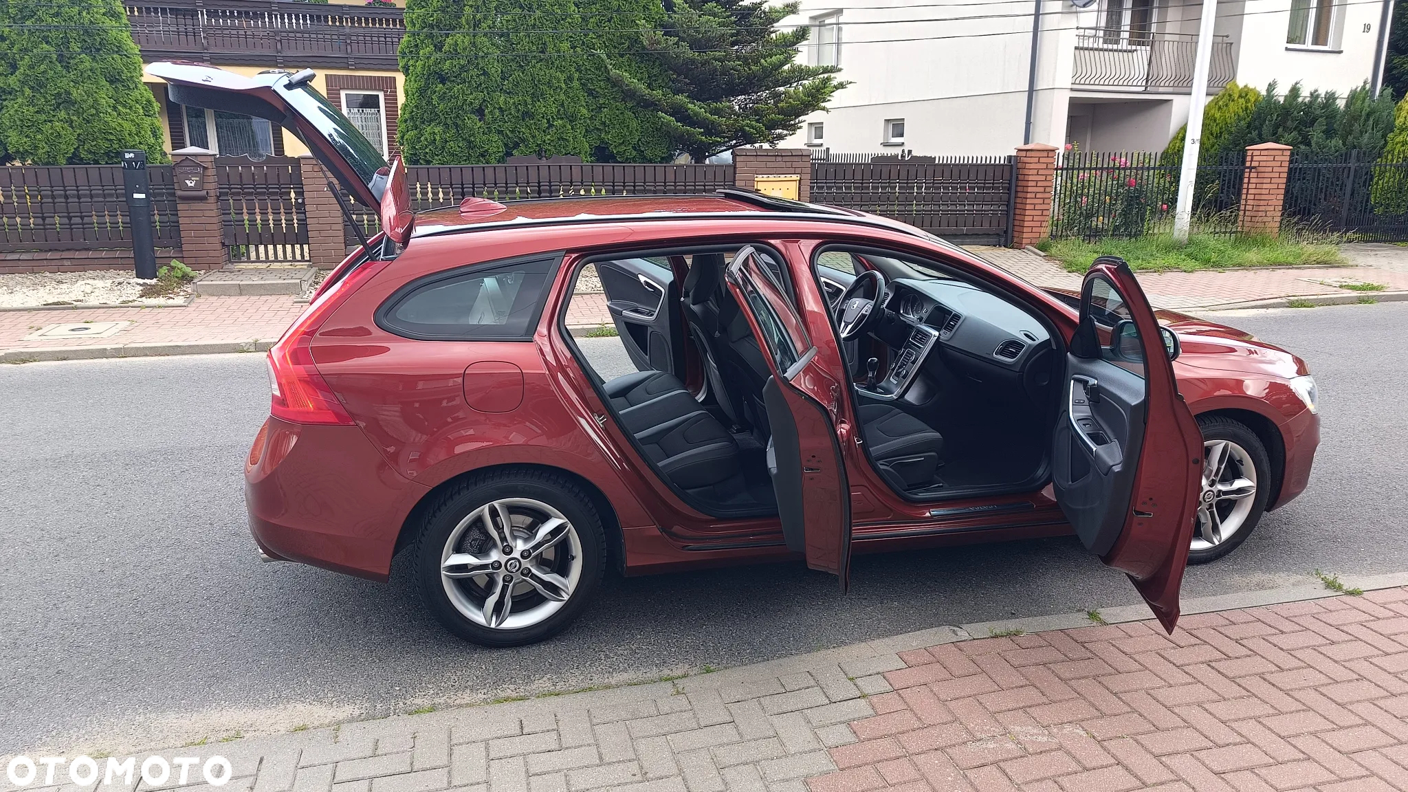 Volvo V60 T4 Kinetic - 13