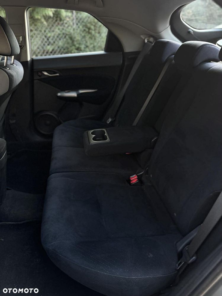Honda Civic 1.8 Comfort - 13
