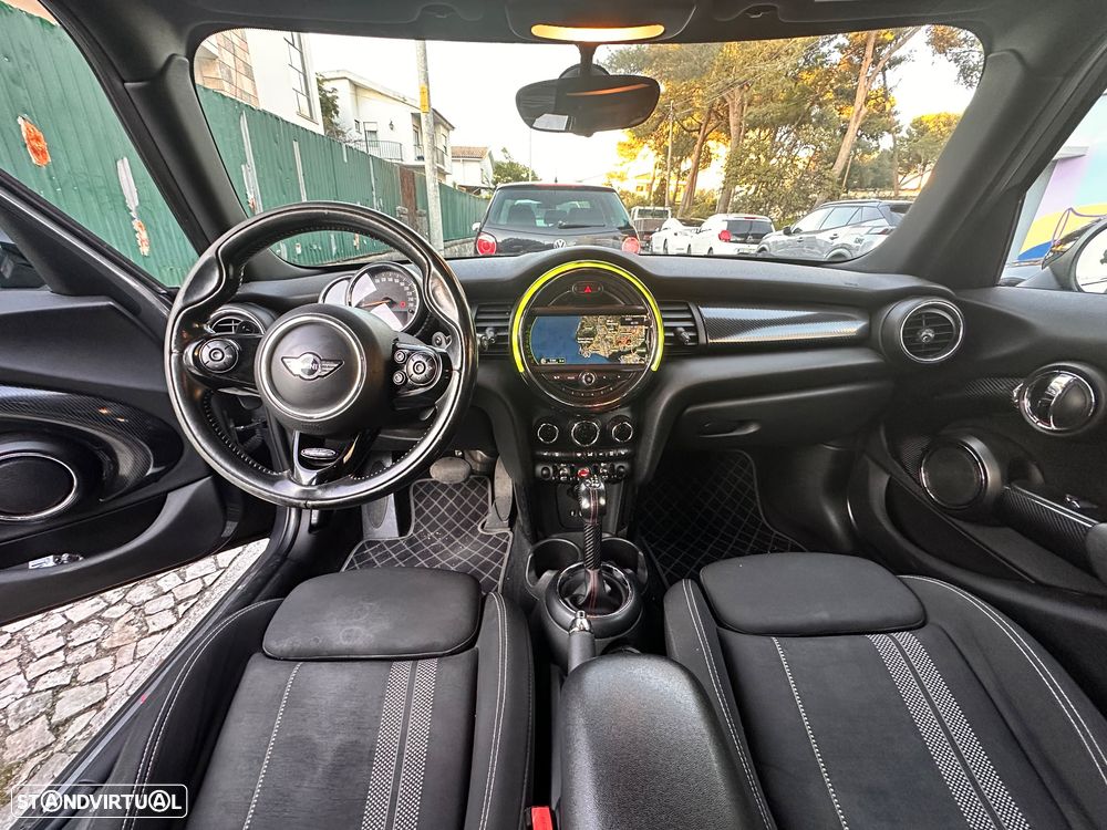 MINI 5 Portas Cooper S Sport Aut. - 8