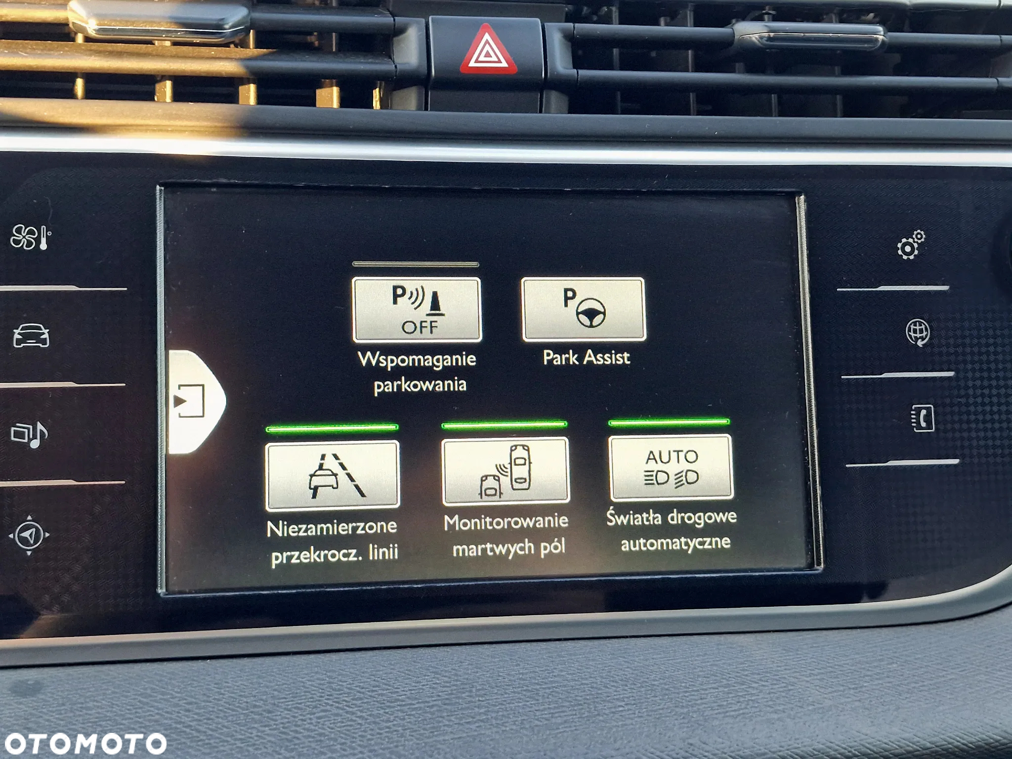 Citroën C4 Grand Picasso 2.0 BlueHDi Exclusive - 29
