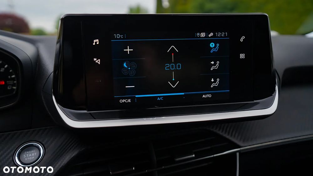 Peugeot 2008 1.2 PureTech Allure Pack S&S - 36