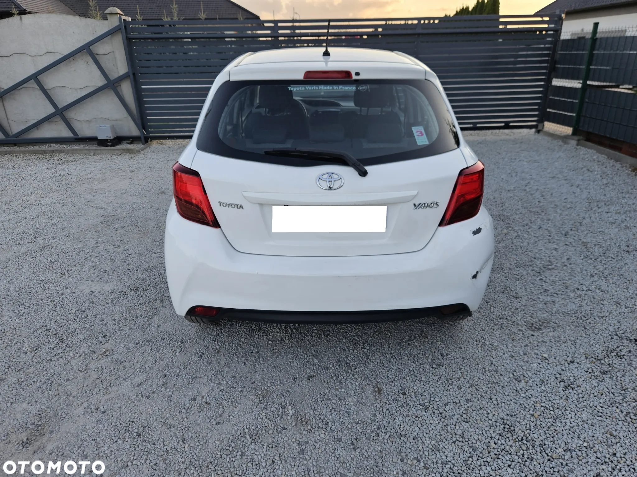 Toyota Yaris 1.4 D-4D Premium - 10