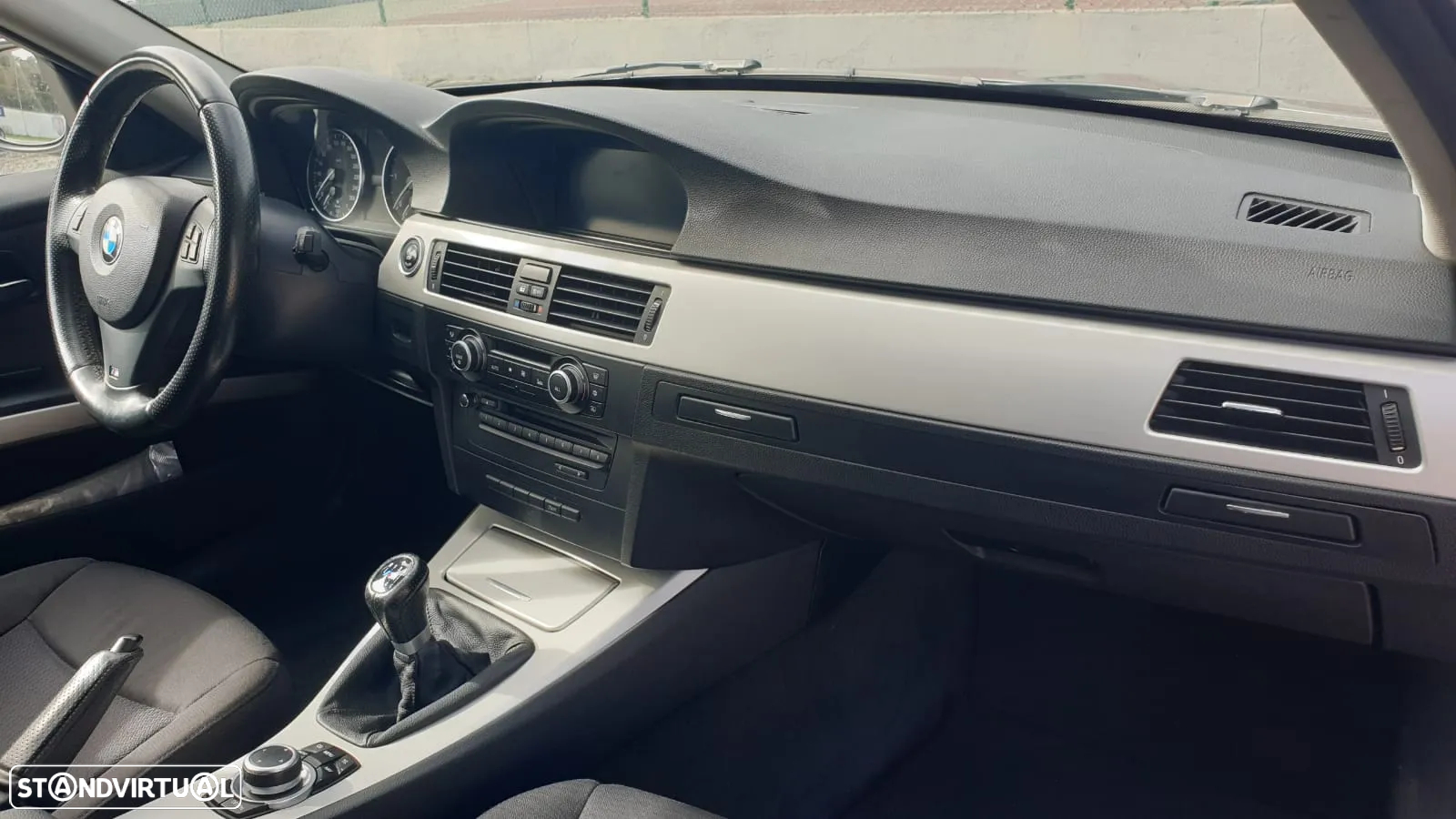 BMW 318 - 24