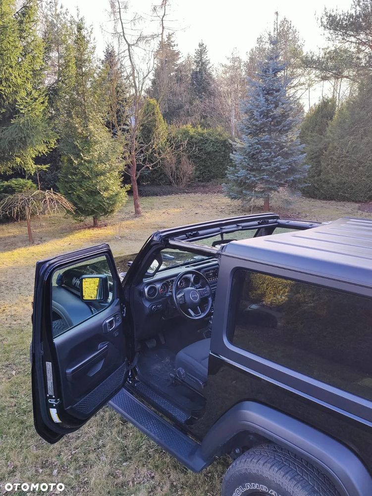 Jeep Wrangler 2.0 T-GDI Hardtop AWD Automatik Sport - 27