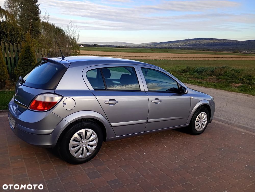Opel Astra 1.4 - 3