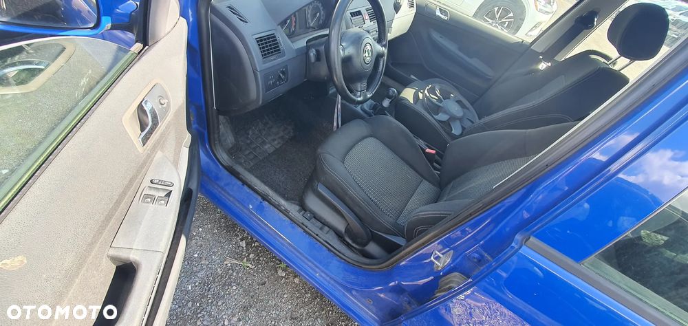 Skoda Fabia I kombi maska zderzak drzwi lampa fotele wszystkie części - 7