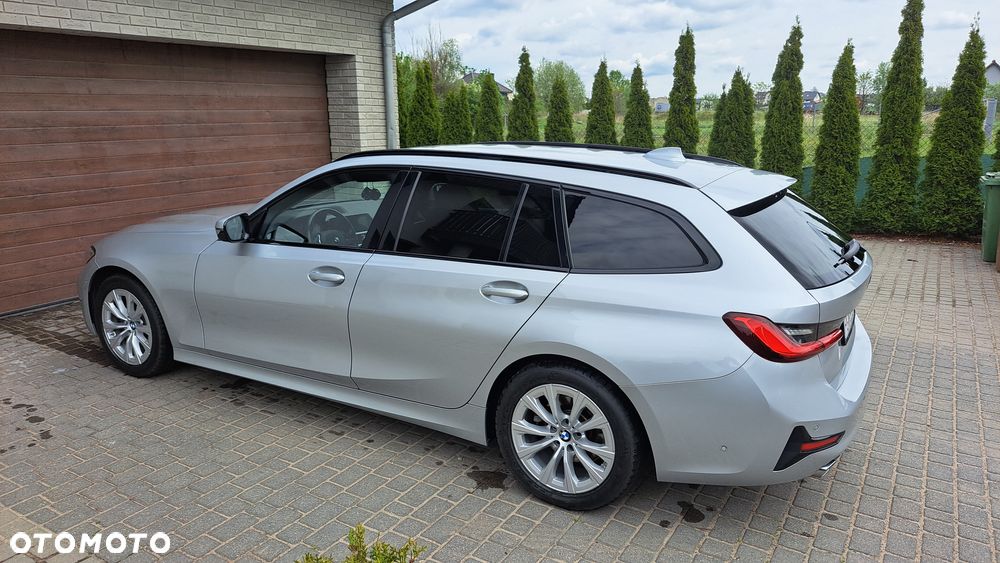 BMW Seria 3 318d - 12