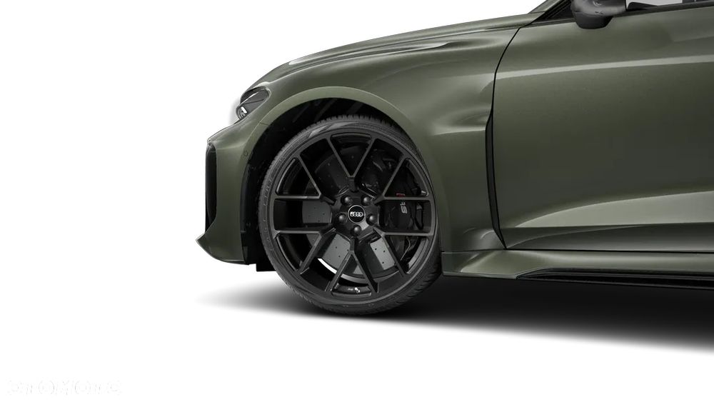 Audi RS5 Avant - 7