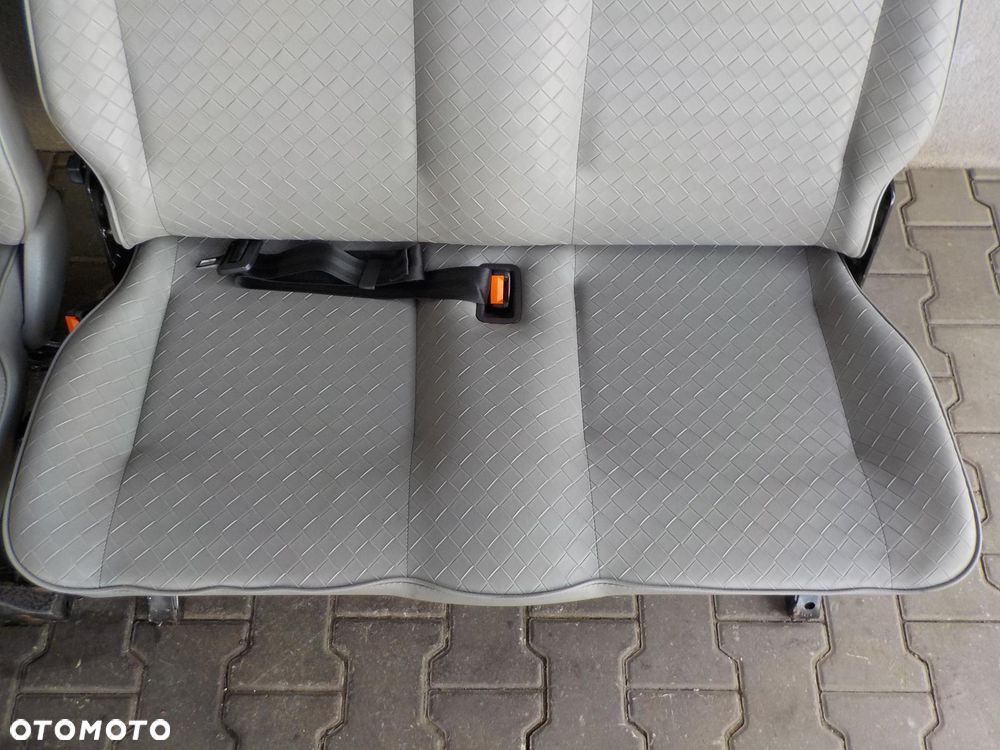 VW T4 FOTEL FOTELE SIEDZENIA RZĄD ŚRODKOWY TYŁ - 6
