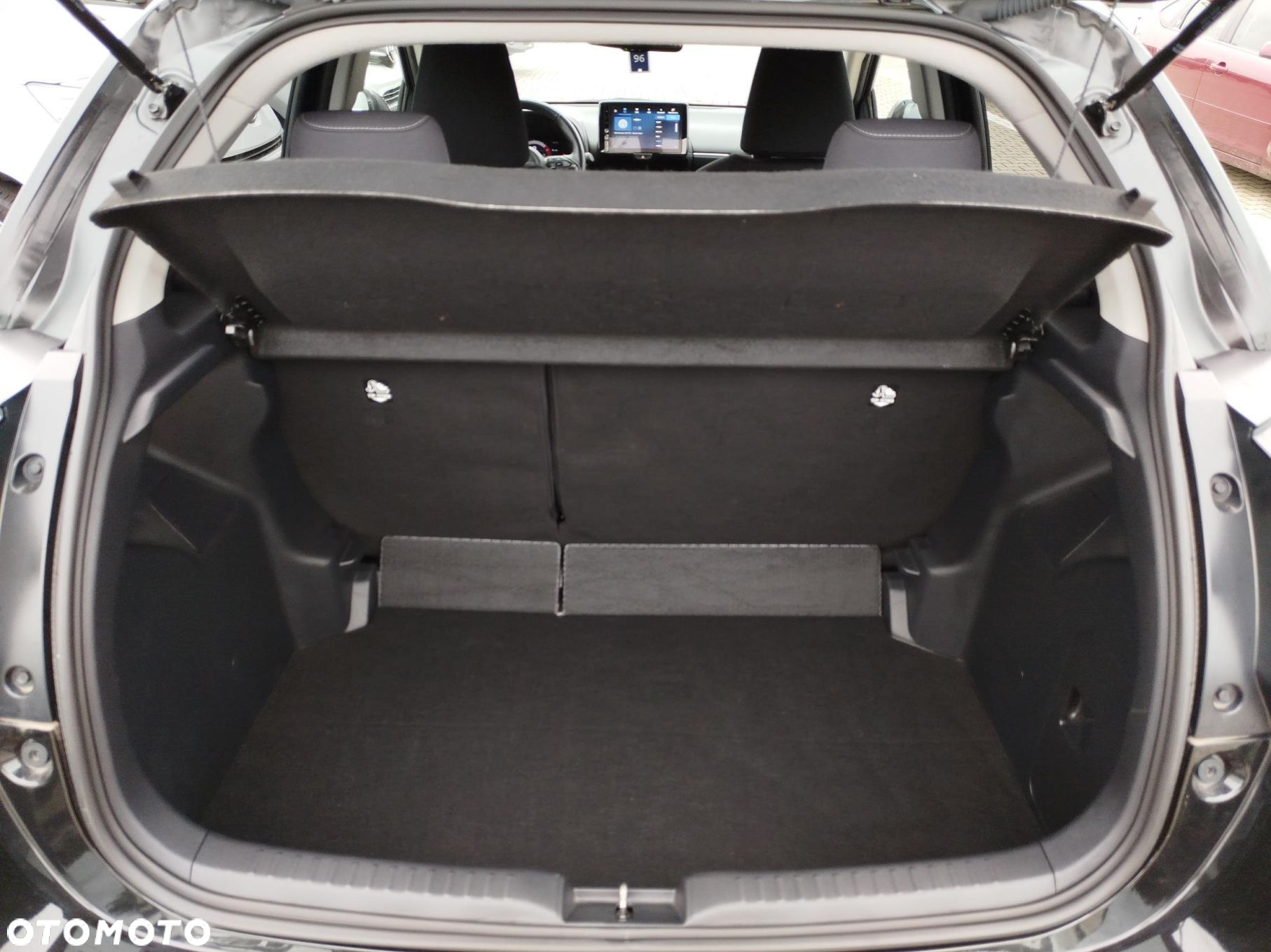 Toyota Yaris - 15