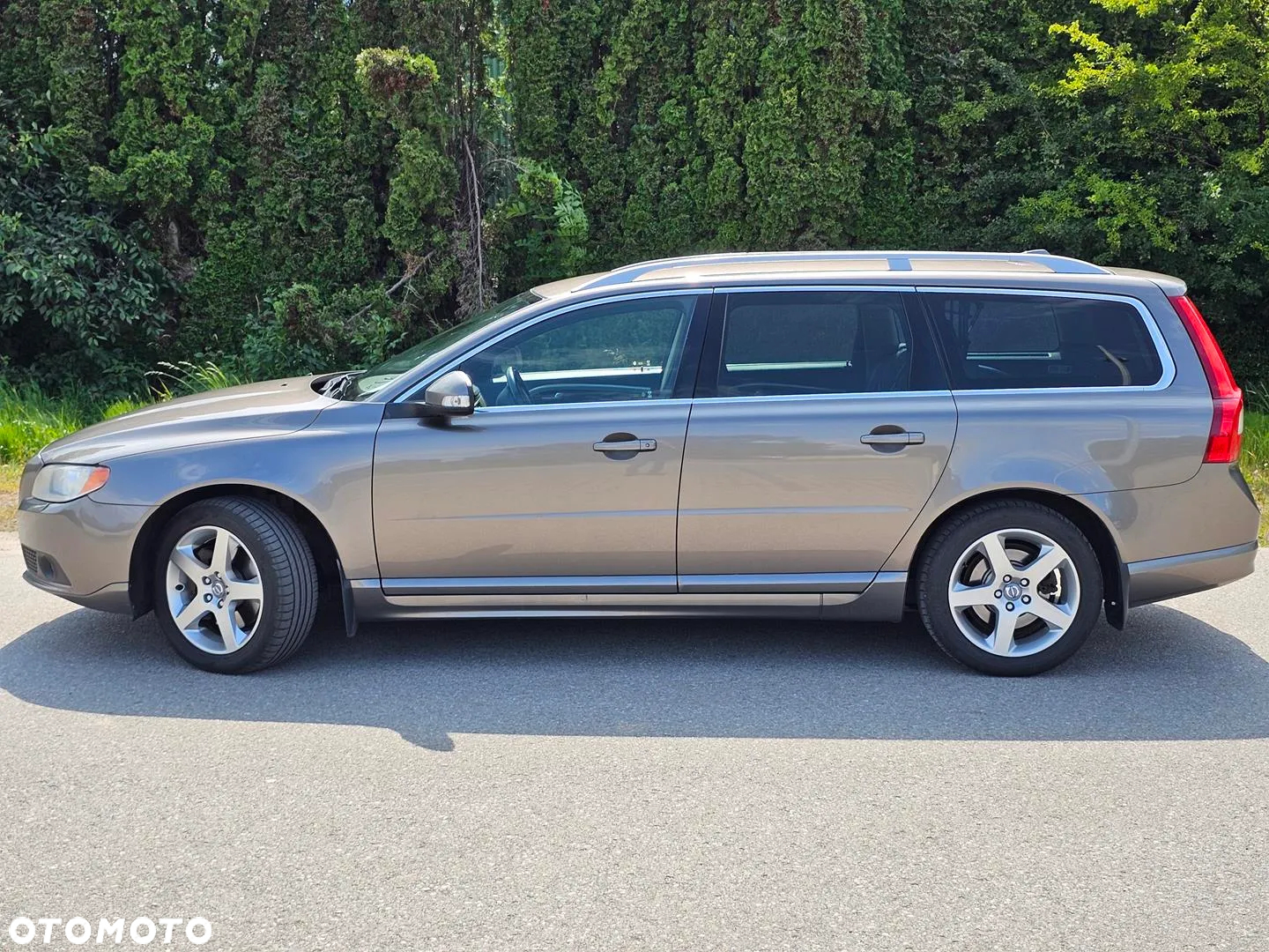 Volvo V70 2.4D Summum - 23