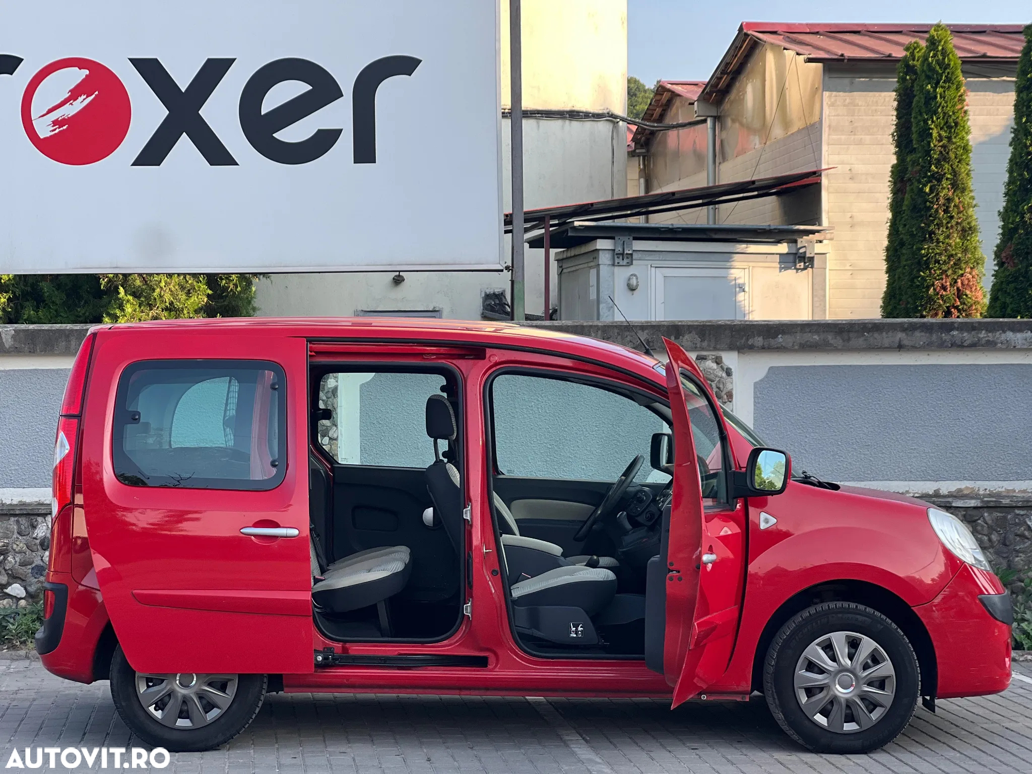 Renault Kangoo dCi 90 FAP Happy Family - 6