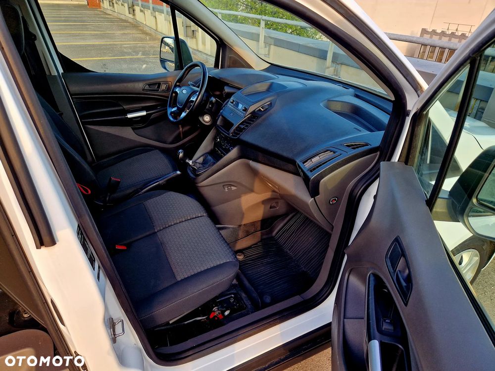 Ford TRANSIT CONNECT - 19