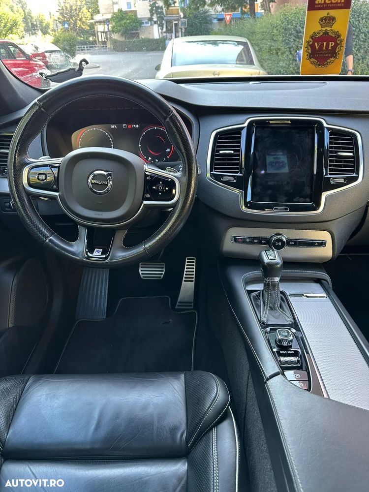 Volvo XC 90 D5 AWD Geartronic RDesign - 15