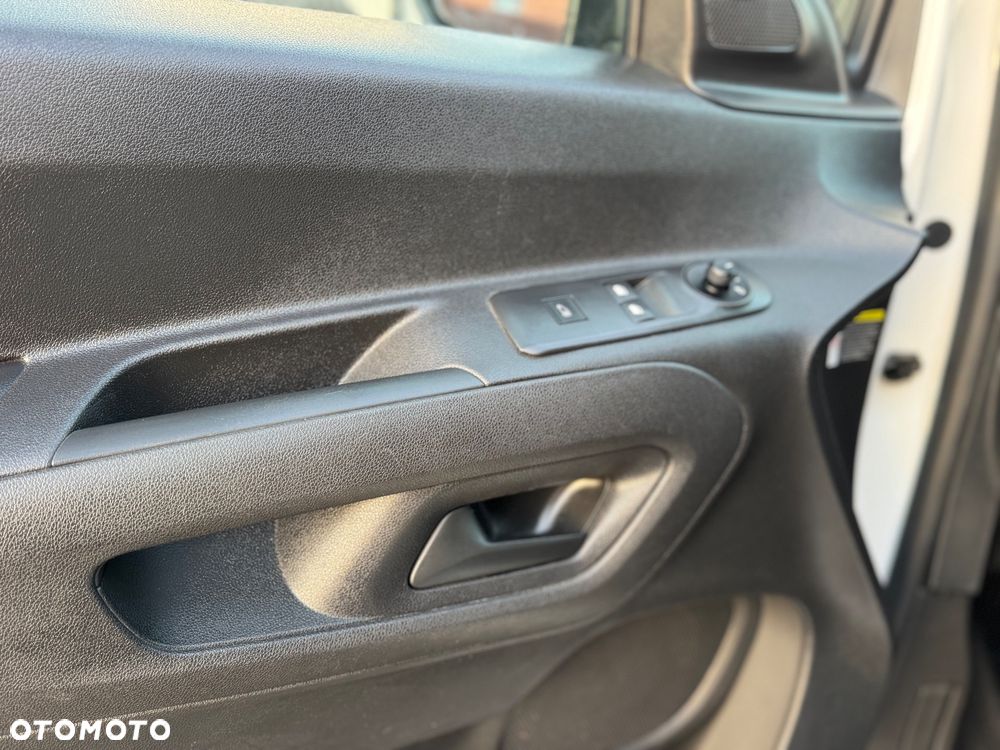 Toyota PROACE city - 12