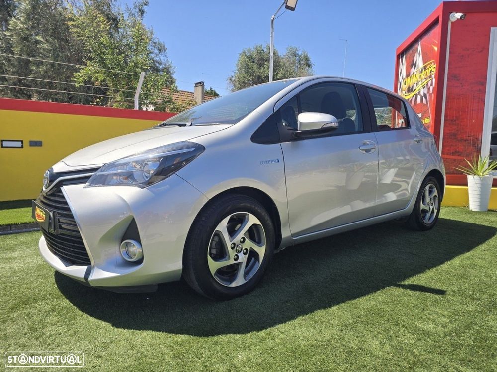 Toyota Yaris 1.5 HSD Comfort - 2