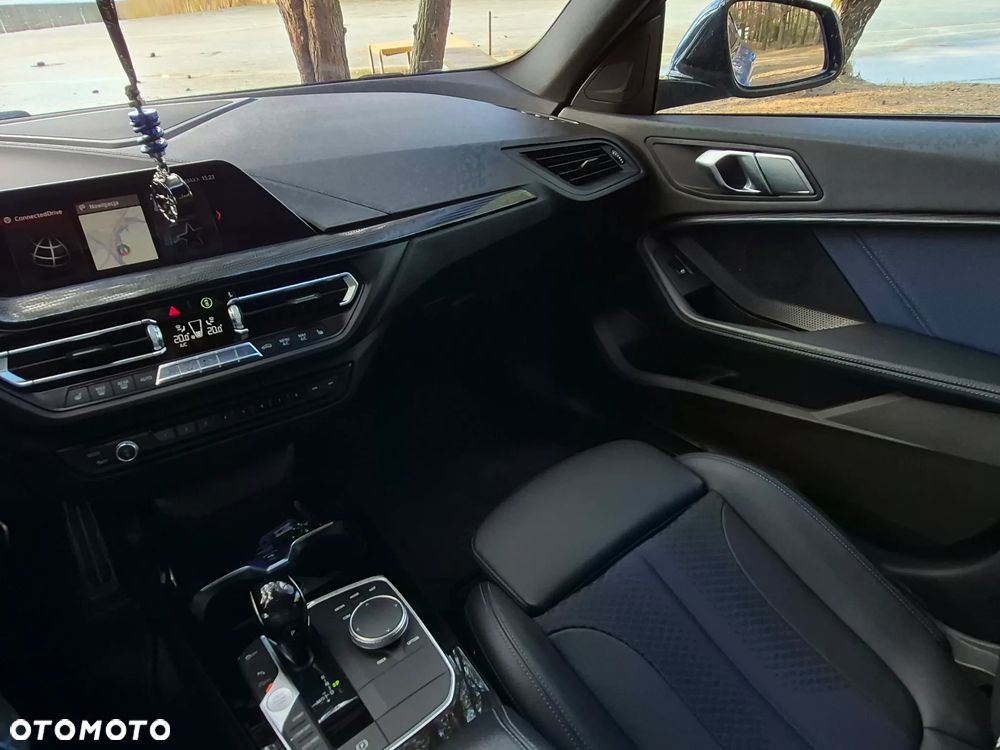 BMW Seria 2 218i M Sport - 19