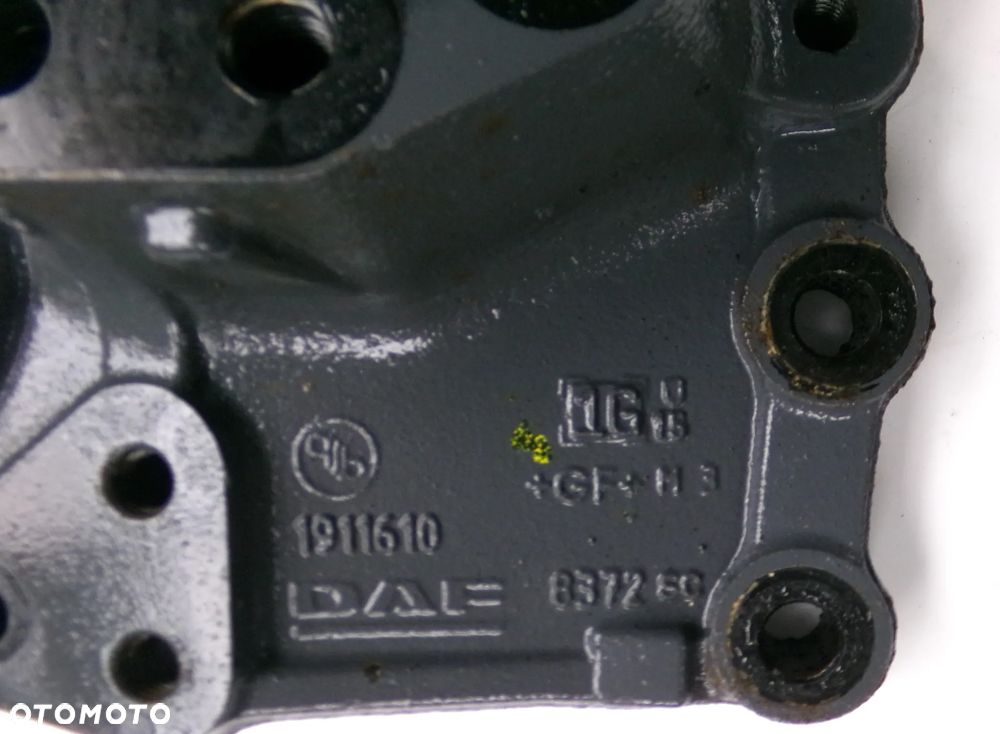 WSPORNIK RAMY STREFA ZGNIOTU DAF XF 106 PRAWA i LEWA  1911610  1911611 - 4