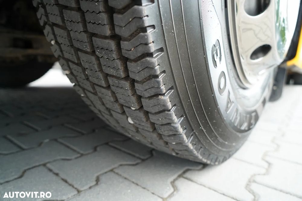Iveco / EURO 6 / 68 LOCURI / LUNGIME - 10,5 M / AER CONDIȚIONAT - 15