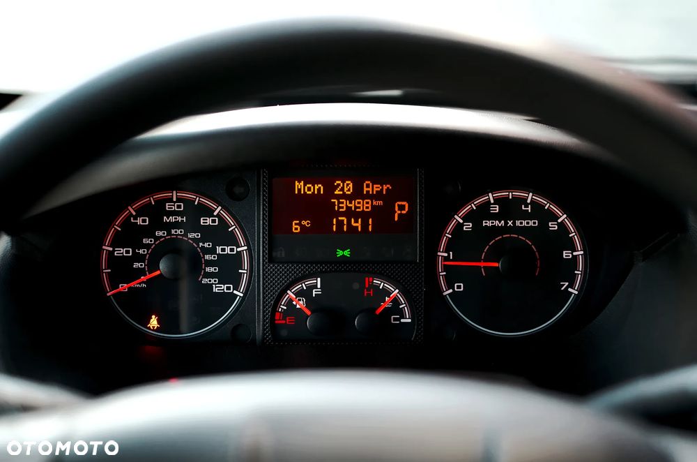 Dodge RAM PROMASTER 2500 - 17