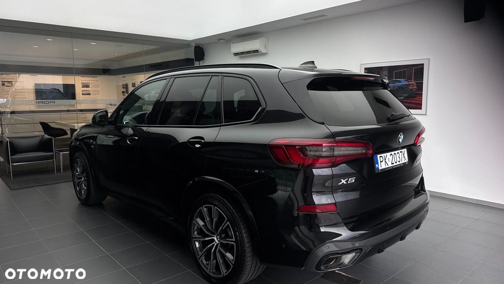 BMW X5 xDrive25d - 16