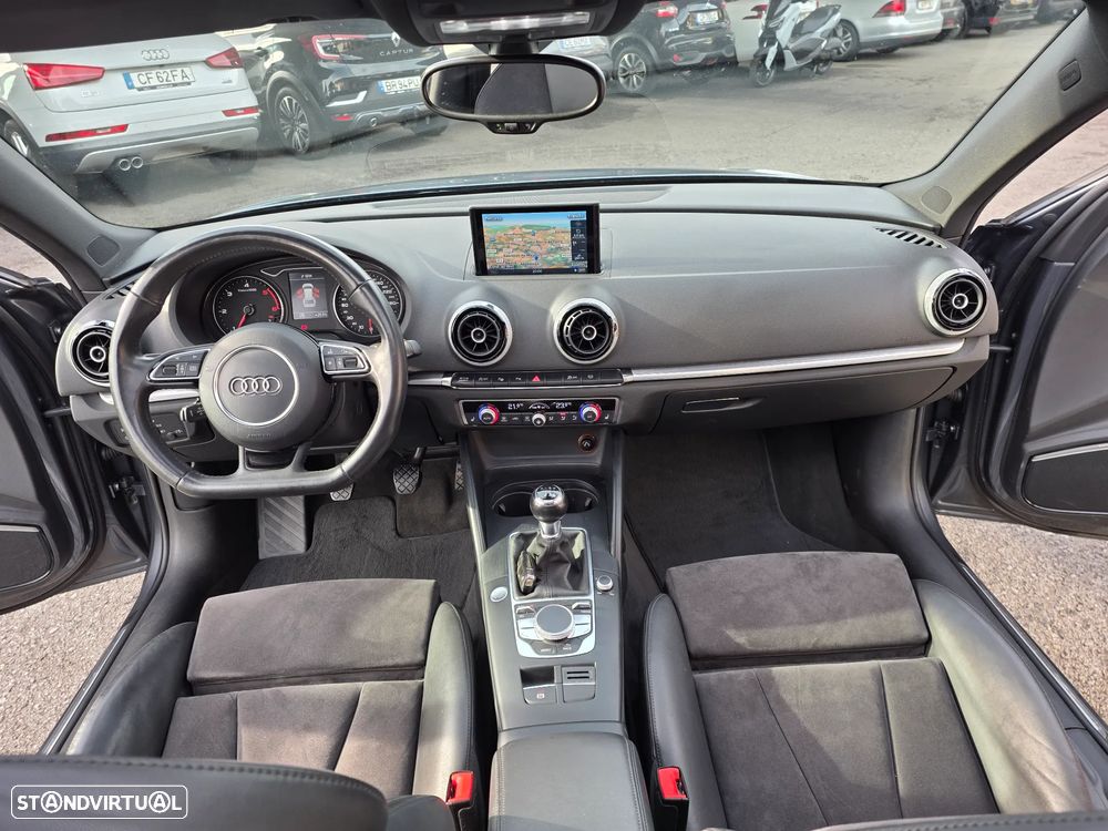 Audi A3 Sportback 2.0 TDI S-line - 29