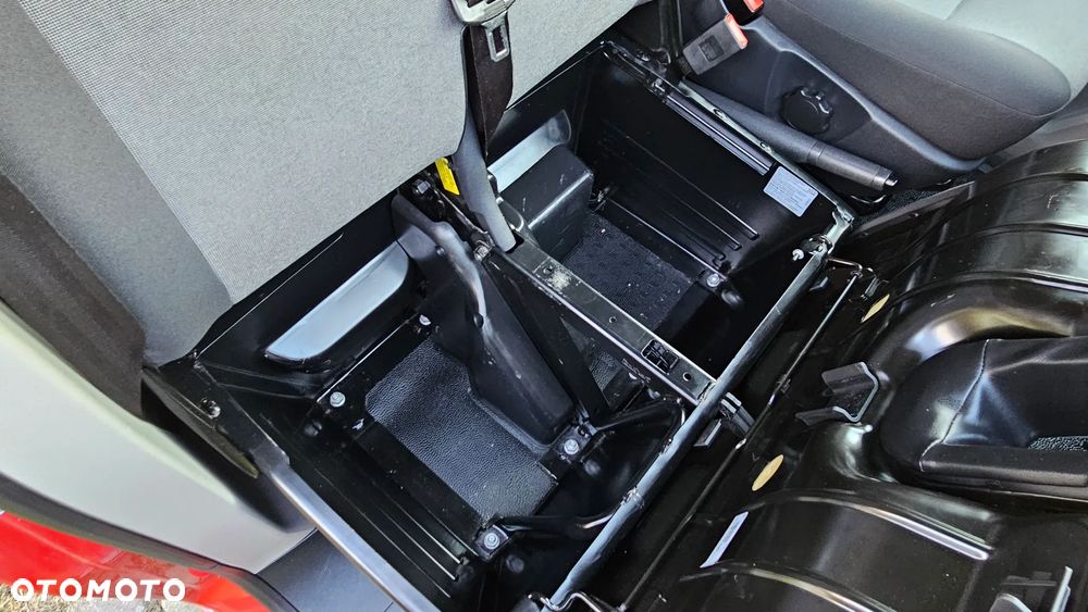 Volkswagen Transporter 2,0 TDI - 27