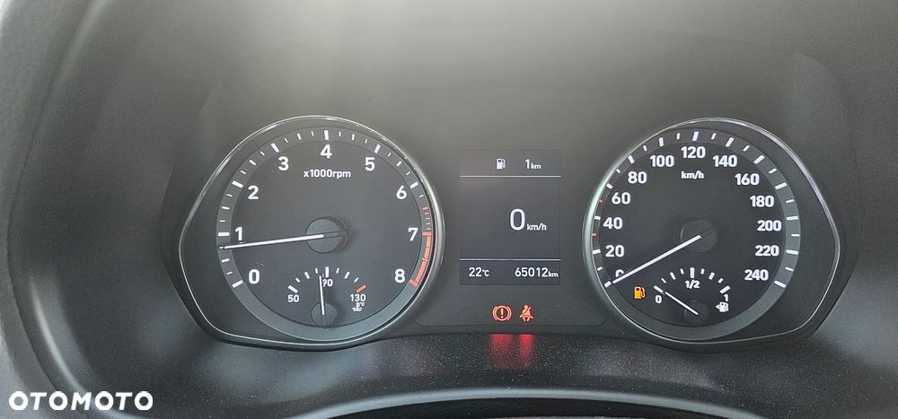 Hyundai i30 1.5 DPI Classic + - 12