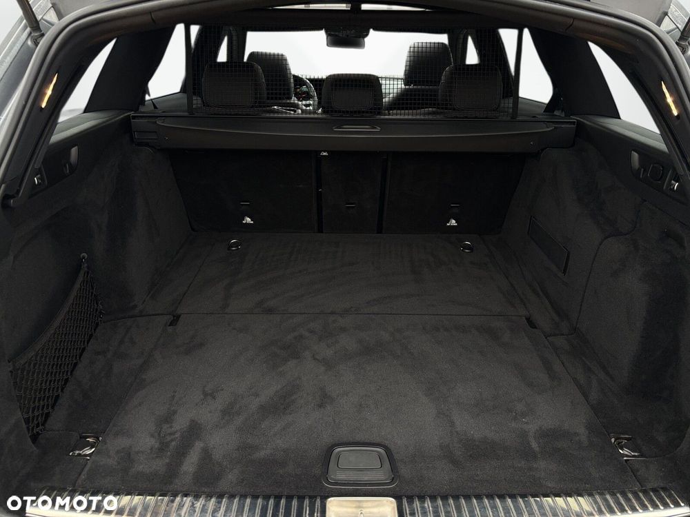 Mercedes-Benz Klasa E 450 4-Matic Exclusive - 34