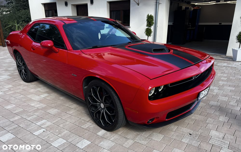 Dodge Challenger - 3