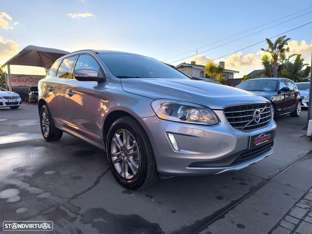 Volvo XC 60 D4 Geartronic Summum - 11