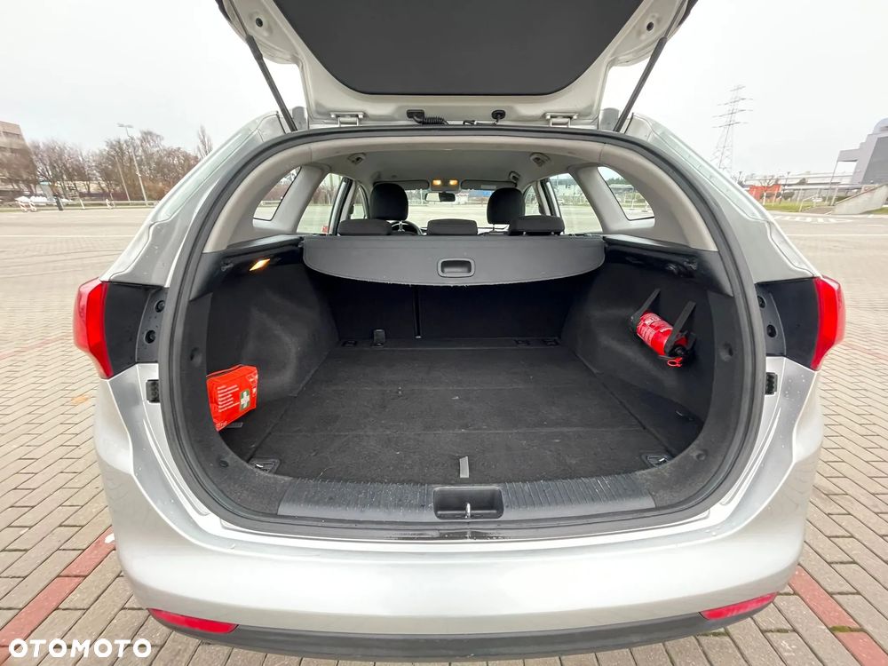 Kia Ceed - 19
