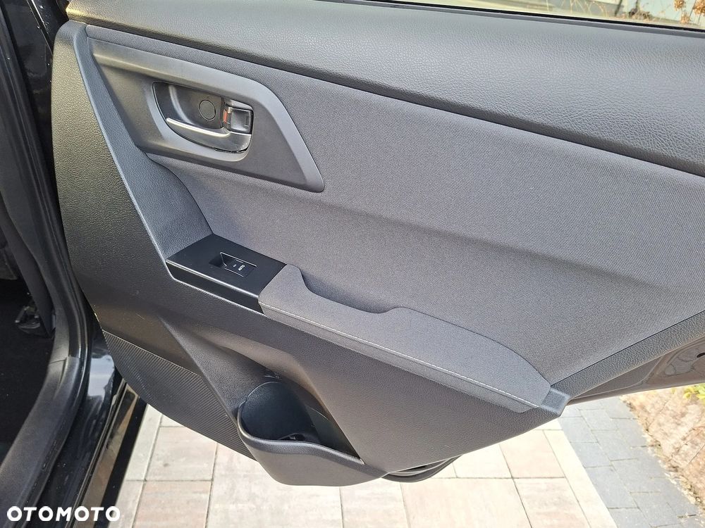 Toyota Auris - 22