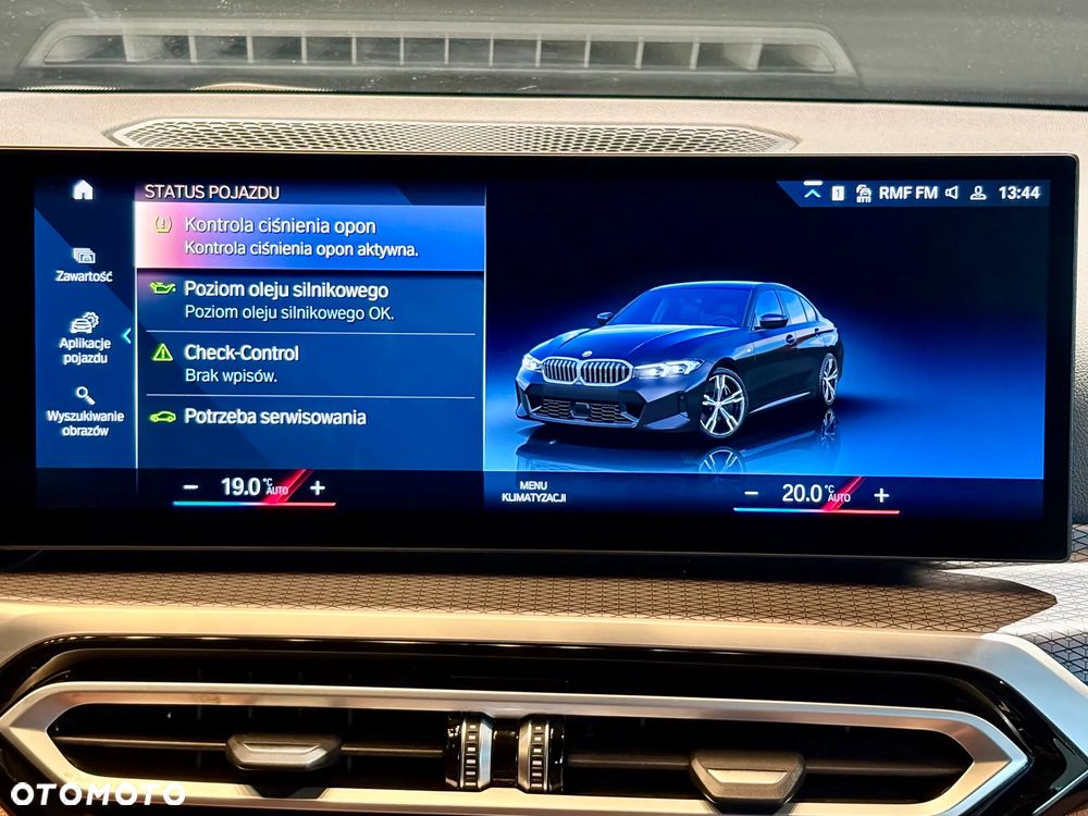 BMW Seria 3 318i M Sport - 22