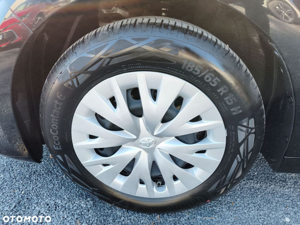 Toyota Yaris - 16