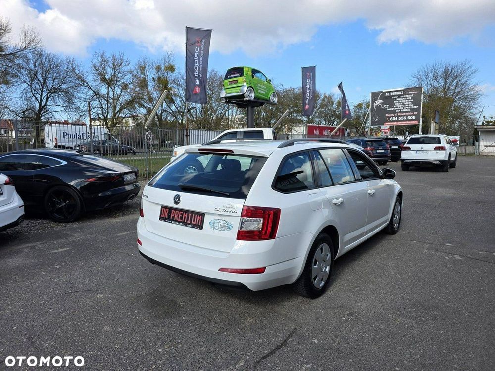 Skoda Octavia 1.6 TDI DPF Fun - 4