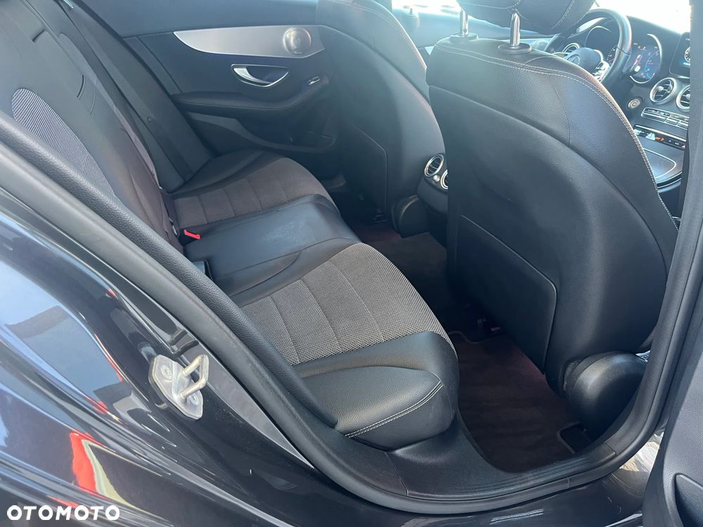 Mercedes-Benz Klasa C 200 d 9G-TRONIC - 12