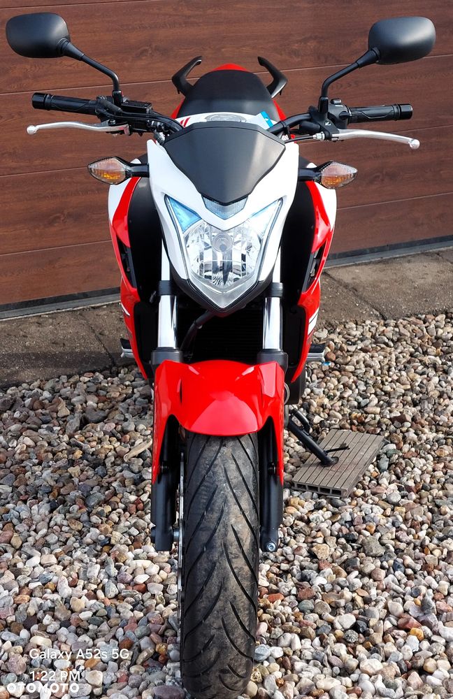 Honda CB - 11