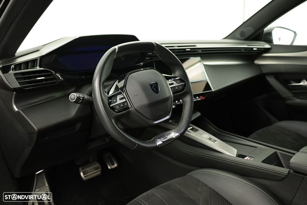Peugeot 308 1.2 PureTech GT EAT8 - 7