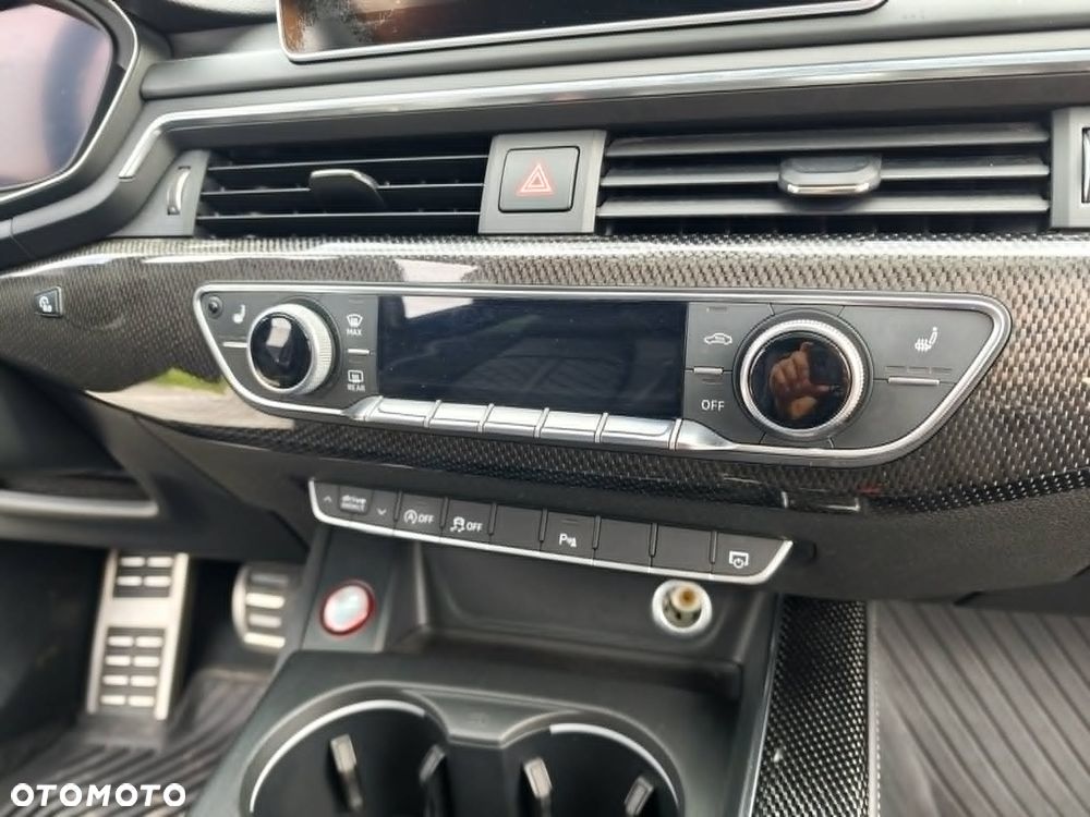 Audi S4 Limousine - 12