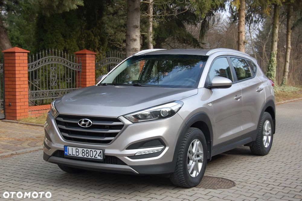 Hyundai Tucson blue 1.7 CRDi 2WD Intro Edition - 9