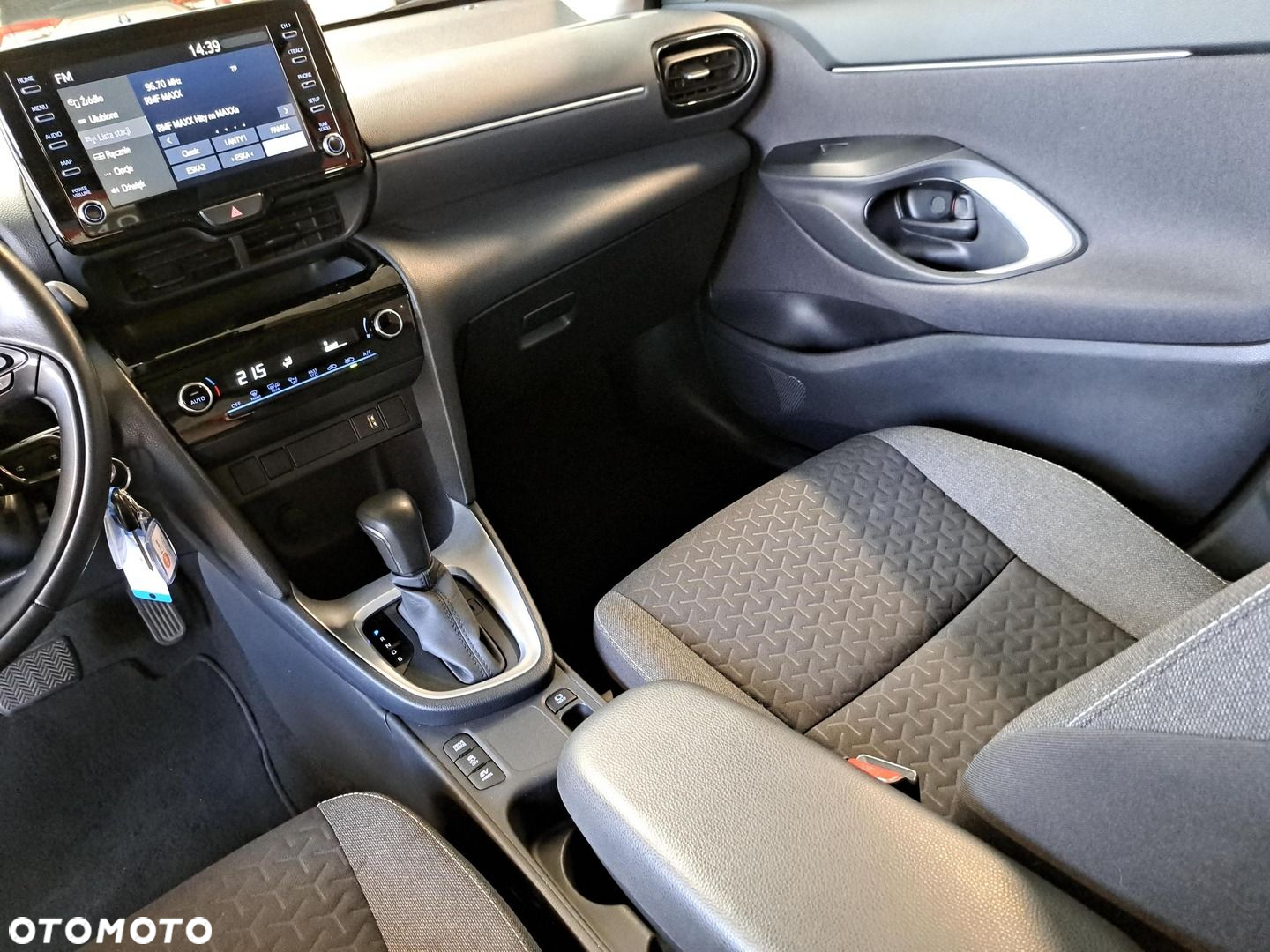Toyota Yaris Cross - 23