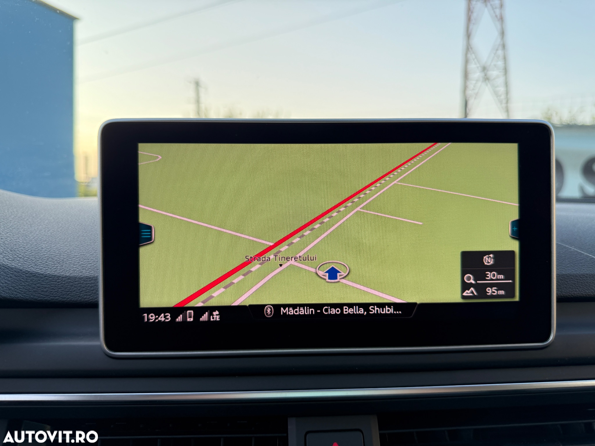 Audi A4 Avant 40 TDI S tronic - 26