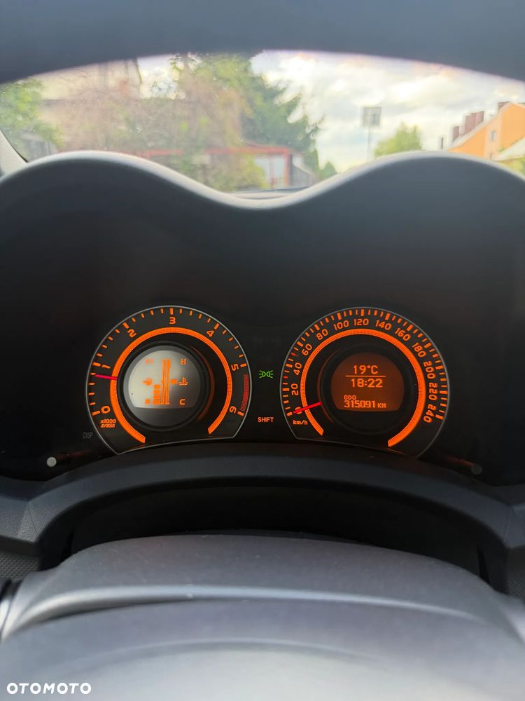 Toyota Auris 2.0 D-4D Sol - 10