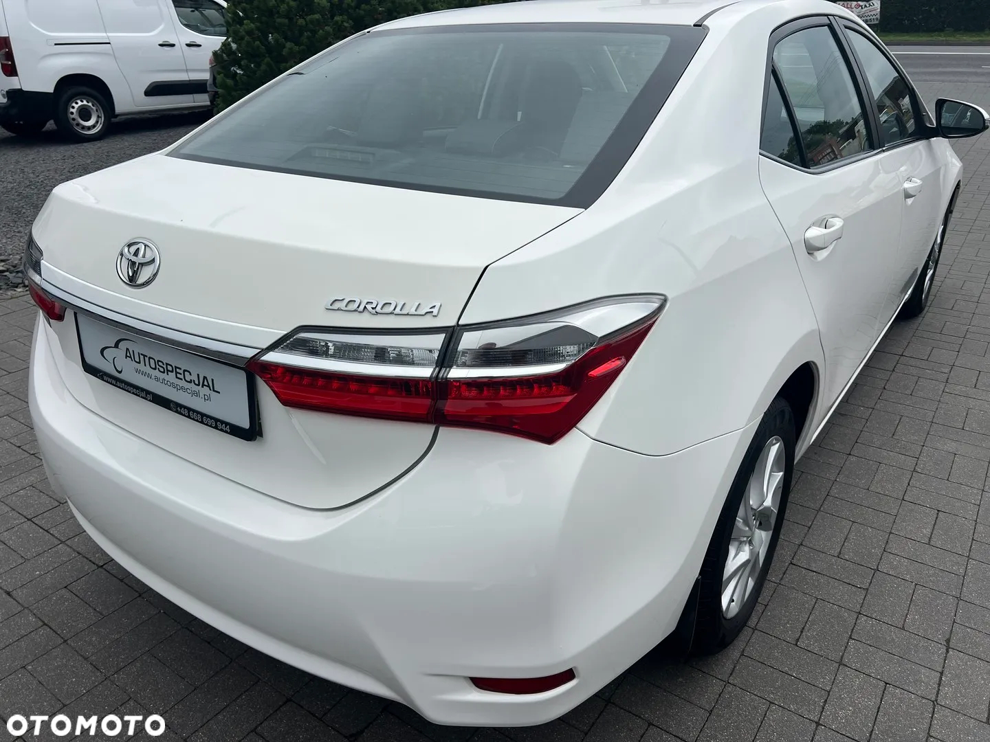 Toyota Corolla 1.6 Classic Plus - 5