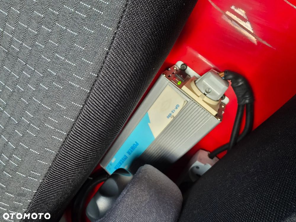 Opel Vivaro - 25