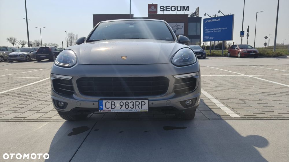 Porsche Cayenne S - 28